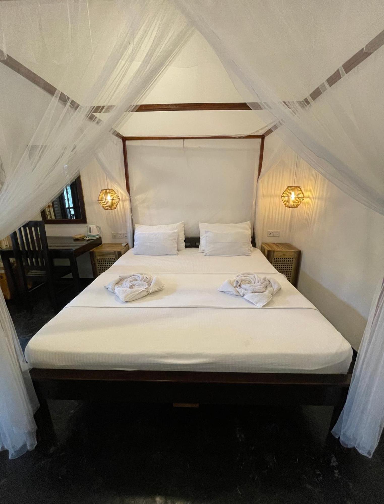 Agra Arugambay بيت شباب آروغام